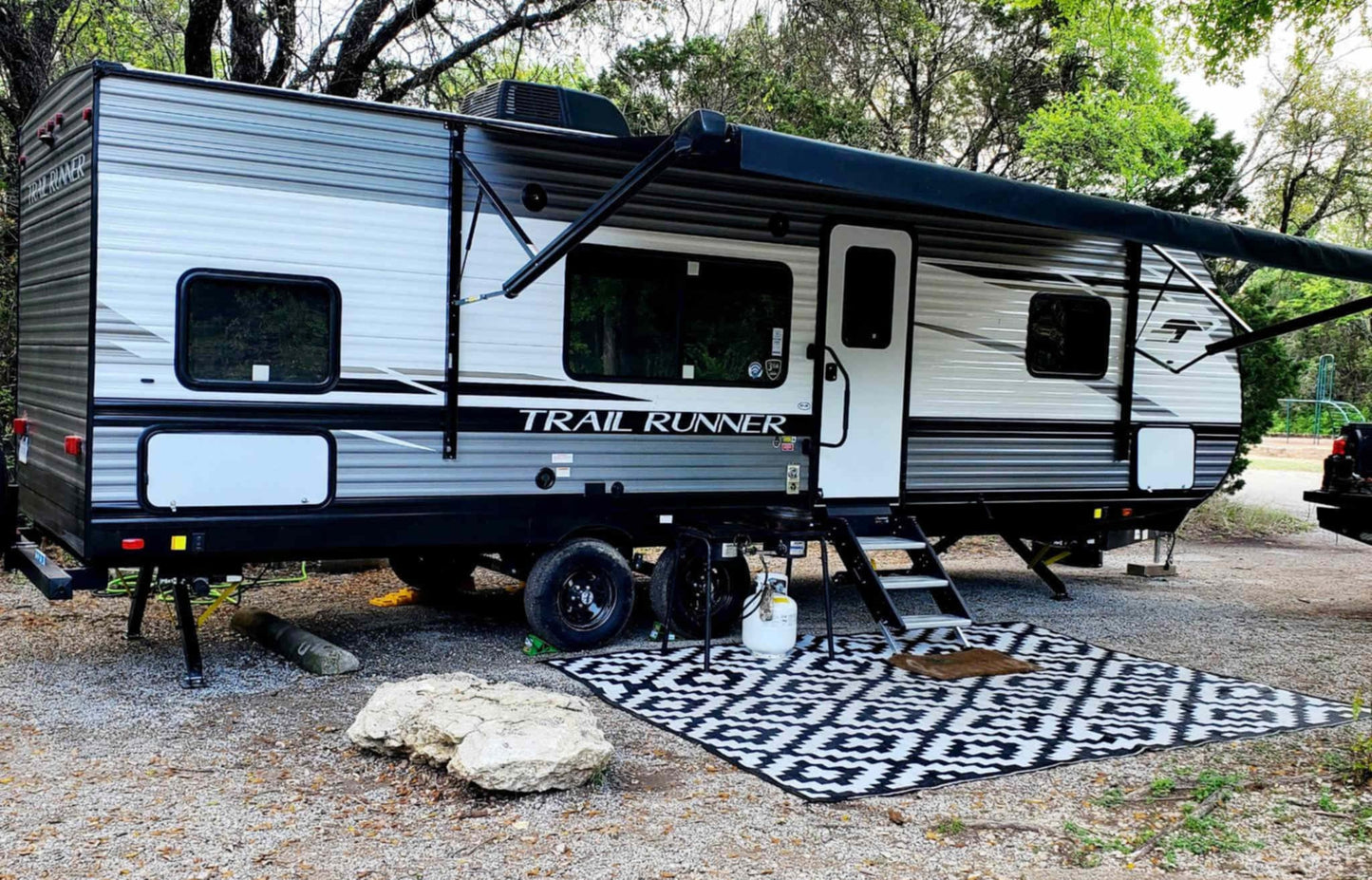 2023 Heartland- Trailer Runner 261 JM Sleeps 9